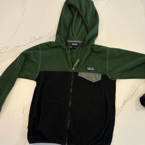 Patagonia Boys Micro D zip up hooded fleece